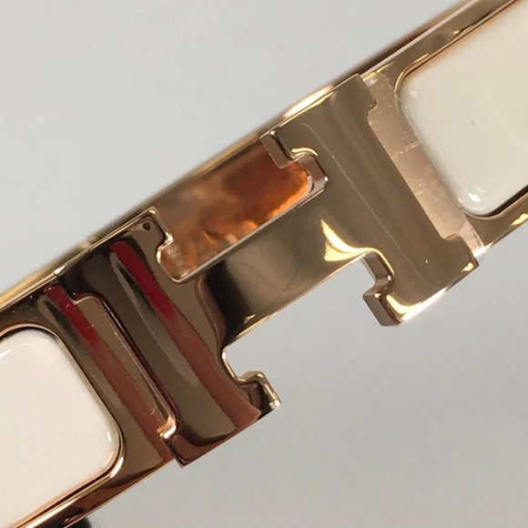Hermes Clic H Bracelet - Picture 3 of 5